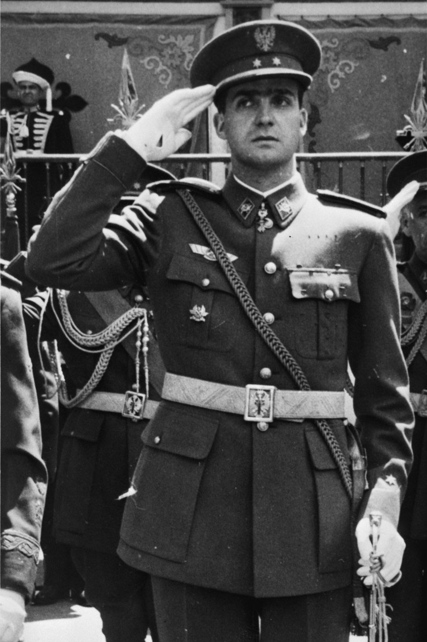 Juan Carlos de Borbón, de uniforme, en julio de 1969, cuando es designado sucesor de Franco.