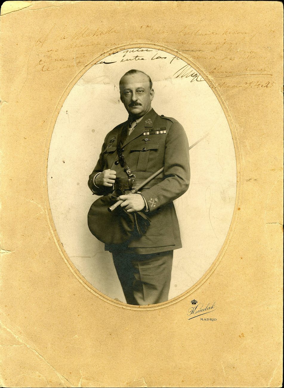 El general Miguel Primo de Rivera, retratado por Kaulak a comienzos de los años veinte.