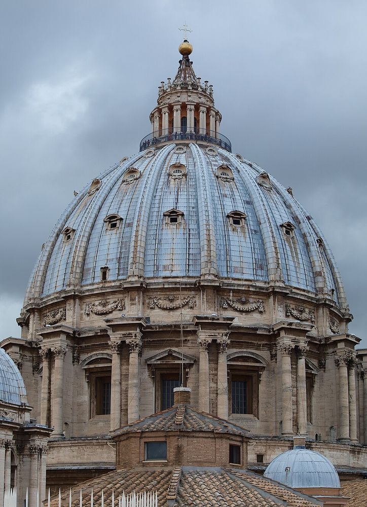Cúpula de San Pedro del Vaticano, Miguel Ángel (terminada por Giacomo della Porta y Domenico Fontana)